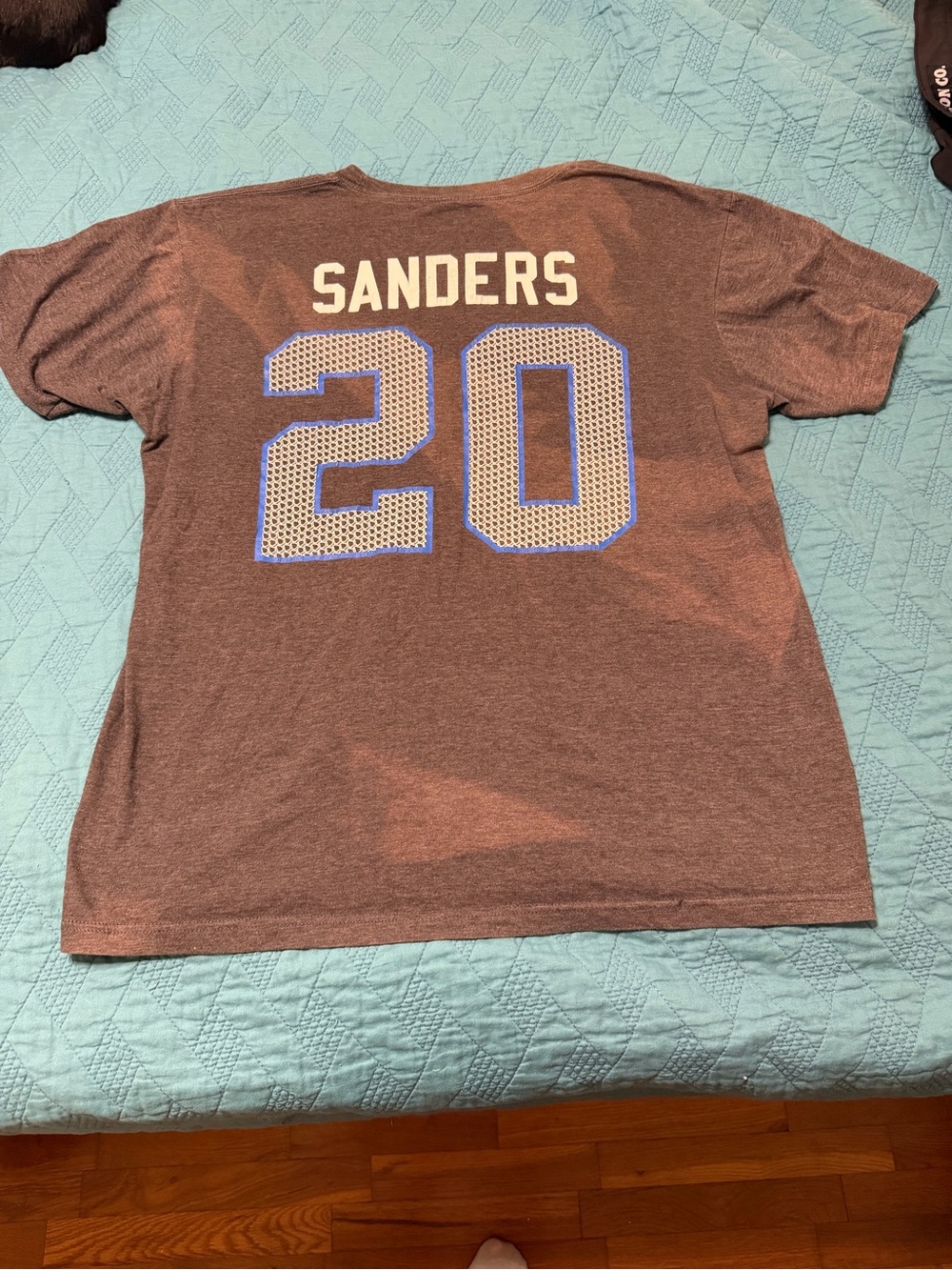Vintage 2004 Barry Sanders Lion’s 20 Graphic Tee — Dark Grey with Blue Trim
